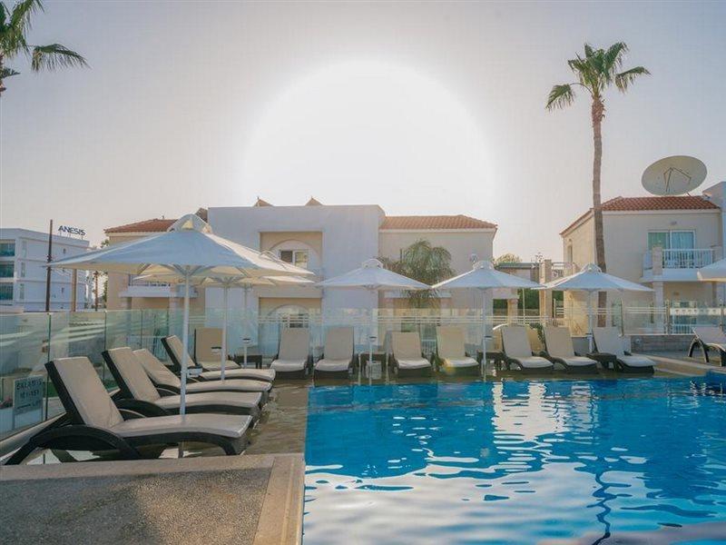 New Famagusta Hotel & Suites ไอยานาปา ภายนอก รูปภาพ
