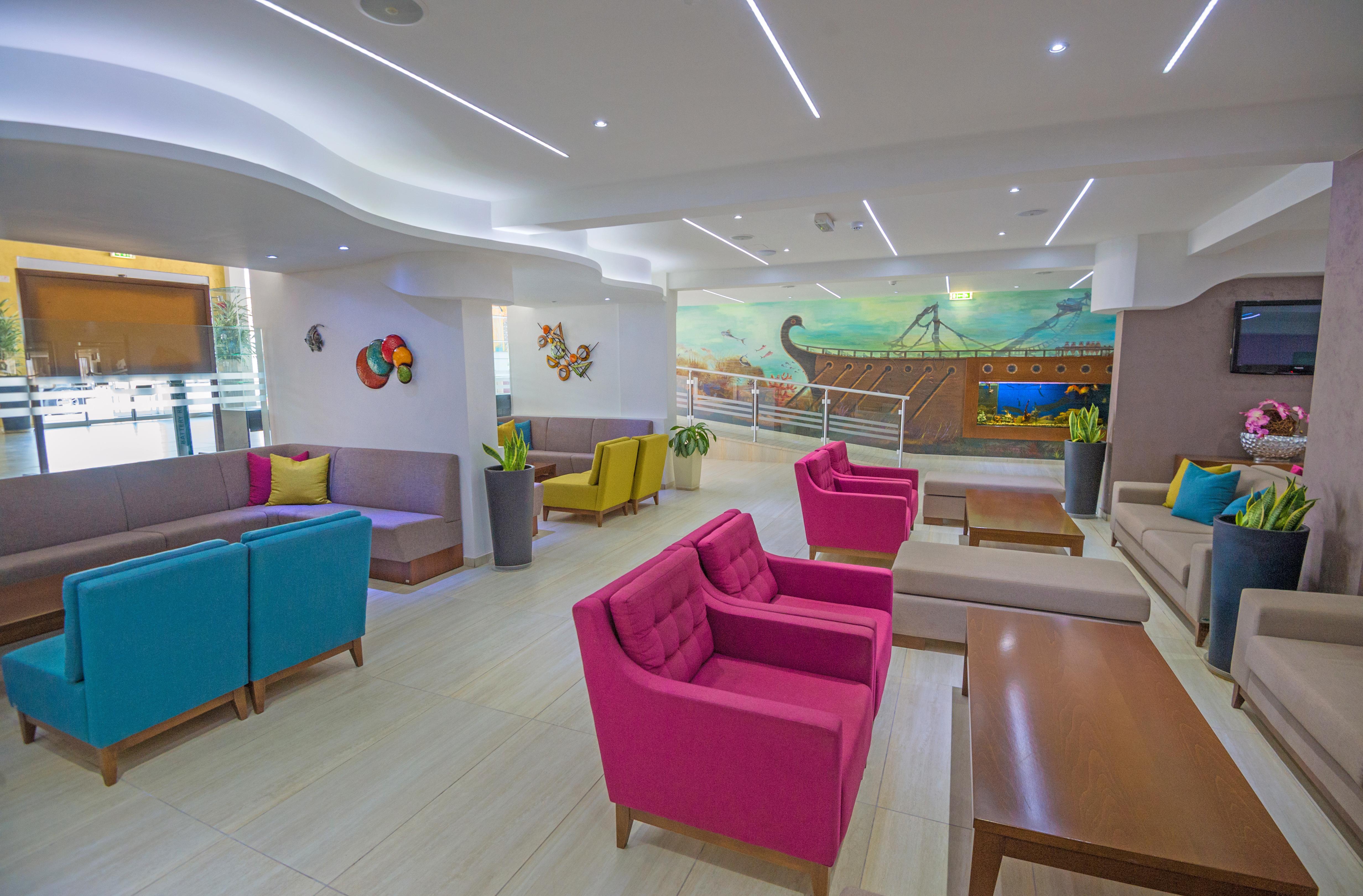New Famagusta Hotel & Suites ไอยานาปา ภายนอก รูปภาพ